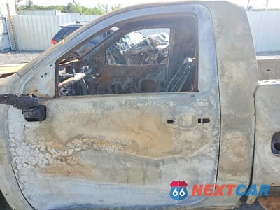 Zdjęcie 7 z 11 samochodu: 2022 CHEVROLET SILVERADO K3500 VIN:1GC3YSEY0NF344481 - miniatura