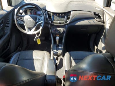 Zdjęcie 8 z 13 samochodu: 2018 CHEVROLET TRAX 1LT VIN:3GNCJPSB2JL325763 - miniatura