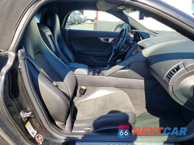 Zdjęcie 10 z 12 samochodu: 2016 JAGUAR F-TYPE S VIN:SAJWJ6FV2G8K31668 - miniatura