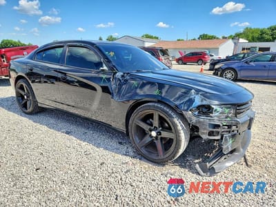 Czwarte zdjęcie samochodu z boku: 2019 DODGE CHARGER SXT VIN:2C3CDXBG3KH603211 - miniatura