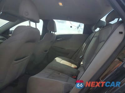 Zdjęcie 10 z 12 samochodu: 2017 CHEVROLET MALIBU LS VIN:1G1ZB5ST1HF106478 - miniatura