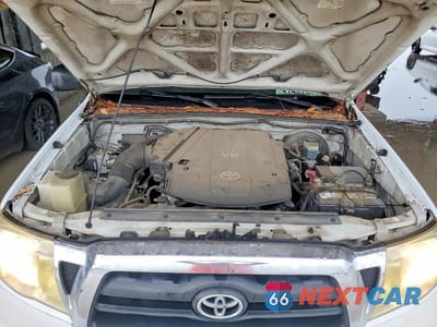 Zdjęcie 11 z 12 samochodu: 2005 TOYOTA TACOMA DOUBLE CAB PRERUNNER VIN:5TEJU62N45Z100288 - miniatura