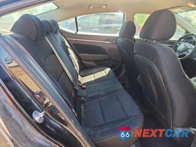 Zdjęcie 10 z 12 samochodu: 2018 HYUNDAI ELANTRA SEL VIN:5NPD84LF5JH270976 - miniatura