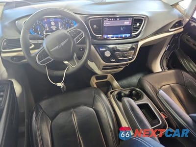 Zdjęcie 8 z 14 samochodu: 2022 CHRYSLER PACIFICA TOURING L VIN:2C4RC1BG0NR158592 - miniatura