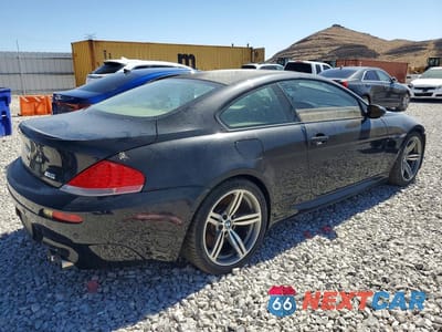 Trzecie zdjęcie samochodu z tyłu: 2006 BMW M6 VIN:WBSEH93476B797225 - miniatura