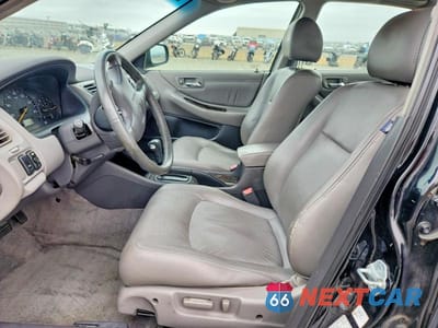 Zdjęcie 7 z 12 samochodu: 2000 HONDA ACCORD EX VIN:1HGCG1655YA086527 - miniatura