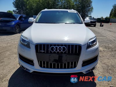 Piąte zdjęcie samochodu w środku: 2015 AUDI Q7 PREMIUM PLUS VIN:WA1LGAFEXFD001587 - miniatura