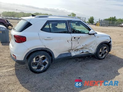 Trzecie zdjęcie samochodu z tyłu: 2021 HYUNDAI VENUE SEL VIN:KMHRC8A33MU089661 - miniatura