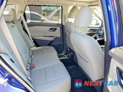 Zdjęcie 11 z 13 samochodu: 2021 NISSAN ROGUE SV VIN:JN8AT3BB8MW230856 - miniatura