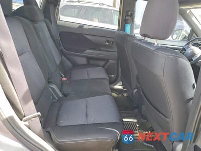 Zdjęcie 11 z 13 samochodu: 2018 MITSUBISHI OUTLANDER SE VIN:JA4AZ3A39JZ031226 - miniatura