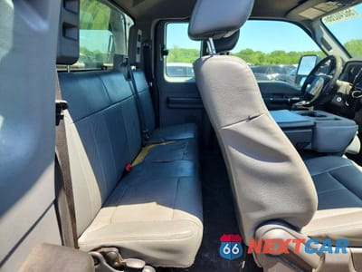 Zdjęcie 10 z 12 samochodu: 2015 FORD F250 SUPER DUTY VIN:1FT7X2B60FEC07510 - miniatura