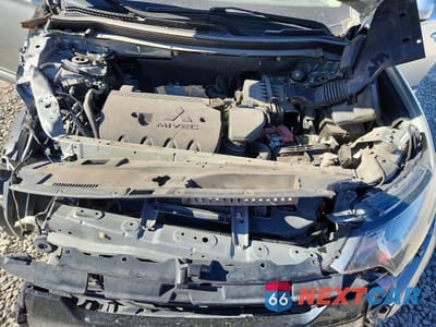 Zdjęcie 11 z 12 samochodu: 2020 MITSUBISHI OUTLANDER SE VIN:JA4AZ3A3XLZ024532 - miniatura