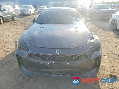 Piąte zdjęcie samochodu w środku: 2018 KIA STINGER GT VIN:KNAE35LC2J6032427 - miniatura
