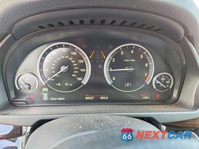 Zdjęcie 9 z 14 samochodu: 2016 BMW X5 XDRIVE35I VIN:5UXKR0C50G0P32532 - miniatura