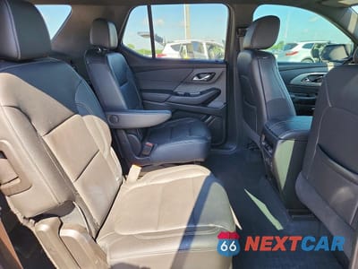 Zdjęcie 11 z 13 samochodu: 2022 CHEVROLET TRAVERSE LT VIN:1GNERHKWXNJ128900 - miniatura