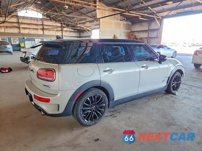 Trzecie zdjęcie samochodu z tyłu: 2021 MINI COOPER S CLUBMAN ALL4 VIN:WMWXJ1C06M2P38700 - miniatura