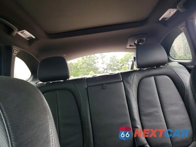 Zdjęcie 10 z 14 samochodu: 2018 BMW X1 XDRIVE28I VIN:WBXHT3C36J5F90135 - miniatura