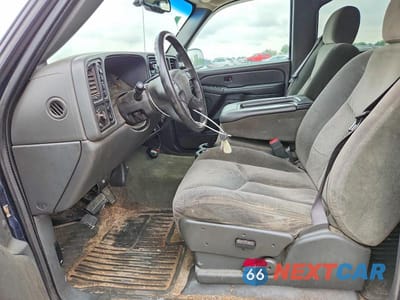 Zdjęcie 7 z 12 samochodu: 2005 CHEVROLET SILVERADO K1500 VIN:2GCEK13T451117264 - miniatura