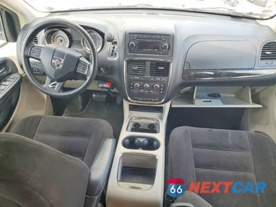 Zdjęcie 8 z 13 samochodu: 2014 DODGE GRAND CARAVAN SXT VIN:2C4RDGCG3ER356369 - miniatura