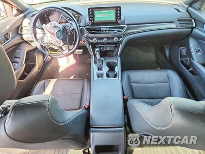 Zdjęcie 8 z 13 samochodu: 2020 HONDA ACCORD SPORT VIN:1HGCV1F32LA125734 - miniatura