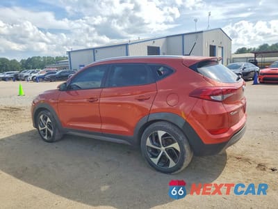 Drugie zdjęcie samochodu z przodu: 2016 HYUNDAI TUCSON SPORT VIN:KM8J33A2XGU112140 - miniatura