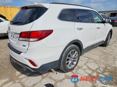 Trzecie zdjęcie samochodu z tyłu: 2017 HYUNDAI SANTA FE SE VIN:KM8SMDHF1HU206067 - miniatura