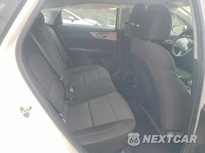 Zdjęcie 10 z 12 samochodu: 2023 KIA FORTE LXS VIN:3KPF24AD7PE587943 - miniatura
