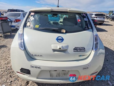Zdjęcie 6 z 12 samochodu: 2012 NISSAN LEAF SV VIN:JN1AZ0CP9CT027044 - miniatura