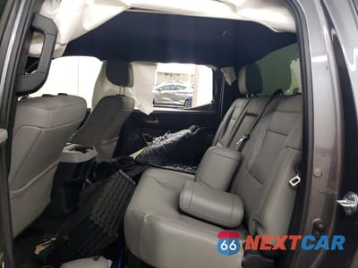 Zdjęcie 10 z 12 samochodu: 2025 TOYOTA TUNDRA CREWMAX LIMITED VIN:5TFJA5DBXSX314842 - miniatura