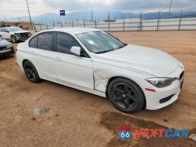 Czwarte zdjęcie samochodu z boku: 2014 BMW 320 I XDRIVE VIN:WBA3C3C5XEP661981 - miniatura