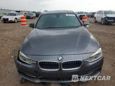Piąte zdjęcie samochodu w środku: 2016 BMW 328 I VIN:WBA8E9C50GK648269 - miniatura