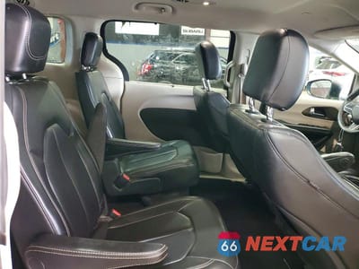 Zdjęcie 11 z 13 samochodu: 2020 CHRYSLER VOYAGER LXI VIN:2C4RC1DG2LR164338 - miniatura