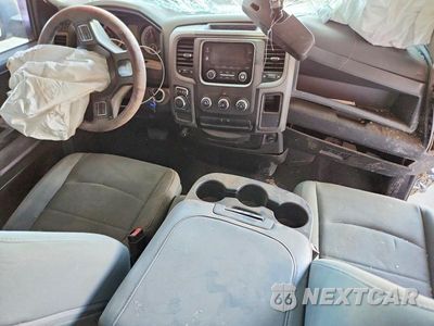Zdjęcie 8 z 12 samochodu: 2019 RAM 1500 CLASSIC TRADESMAN VIN:1C6RR6FT5KS723388 - miniatura