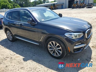 Czwarte zdjęcie samochodu z boku: 2018 BMW X3 XDRIVE30I VIN:5UXTR9C52JLD57809 - miniatura