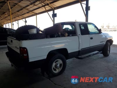 Trzecie zdjęcie samochodu z tyłu: 2001 DODGE RAM 1500 VIN:1B7HF13Z51J291544 - miniatura