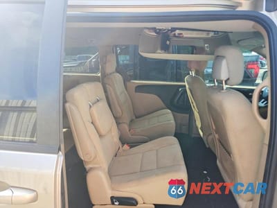 Zdjęcie 11 z 13 samochodu: 2015 DODGE GRAND CARAVAN SXT VIN:2C4RDGCG7FR663335 - miniatura