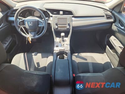 Zdjęcie 8 z 12 samochodu: 2018 HONDA CIVIC LX VIN:2HGFC2F5XJH503596 - miniatura