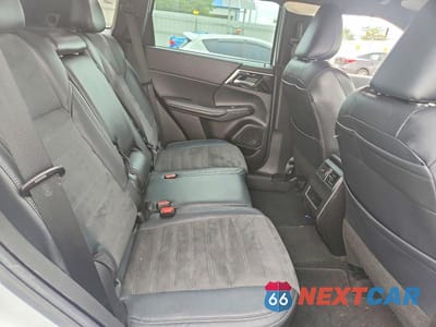 Zdjęcie 11 z 14 samochodu: 2023 MITSUBISHI OUTLANDER SE VIN:JA4J4UA82PZ030914 - miniatura