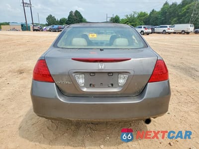 Zdjęcie 6 z 12 samochodu: 2007 HONDA ACCORD EX VIN:1HGCM567X7A081145 - miniatura