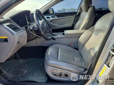 Zdjęcie 7 z 12 samochodu: 2015 HYUNDAI GENESIS 3.8L VIN:KMHGN4JE6FU067636 - miniatura