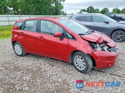 Czwarte zdjęcie samochodu z boku: 2014 NISSAN VERSA NOTE S VIN:3N1CE2CP3EL355809 - miniatura