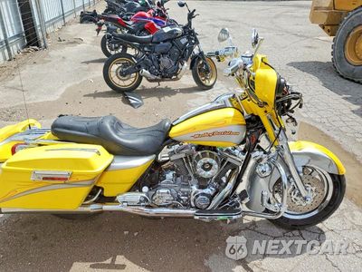2005 HARLEY-DAVIDSON FLHTCSE2 1HD1PKE155Y956465 - główne zdjęcie licytacji z USA - miniatura