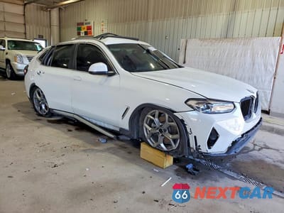 Czwarte zdjęcie samochodu z boku: 2023 BMW X3 XDRIVE30I VIN:5UX53DP02P9R81771 - miniatura