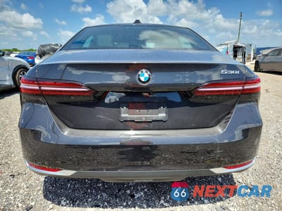 Zdjęcie 6 z 13 samochodu: 2025 BMW 530 I VIN:WBA43FJ01SCU59689 - miniatura
