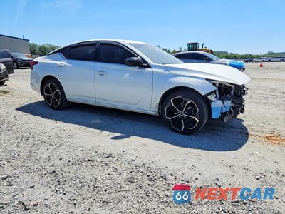 Czwarte zdjęcie samochodu z boku: 2023 NISSAN ALTIMA SR VIN:1N4BL4CWXPN404580 - miniatura
