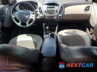 Zdjęcie 8 z 13 samochodu: 2013 HYUNDAI TUCSON GLS VIN:KM8JU3AC0DU774682 - miniatura