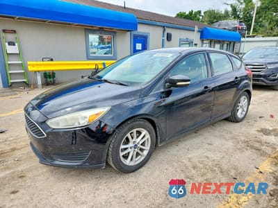 2016 FORD FOCUS SE 1FADP3K2XGL253418 - główne zdjęcie licytacji z USA - miniatura