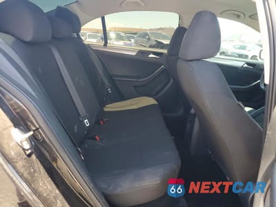 Zdjęcie 10 z 12 samochodu: 2016 VOLKSWAGEN JETTA SE VIN:3VWD67AJ3GM279884 - miniatura