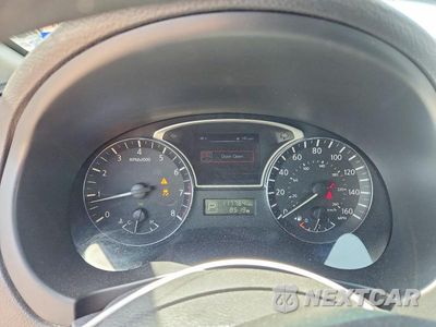 Zdjęcie 9 z 12 samochodu: 2015 NISSAN ALTIMA 2.0 SR VIN:1N4AL3AP8FN378531 - miniatura