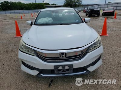 Piąte zdjęcie samochodu w środku: 2016 HONDA ACCORD SPORT VIN:1HGCR2F68GA074766 - miniatura